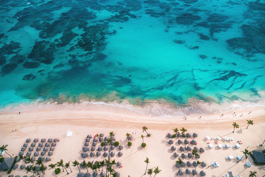 Aguas-cristalinas-de-Playa-Bávaro-en-Punta-Cana,-República-Dominicana