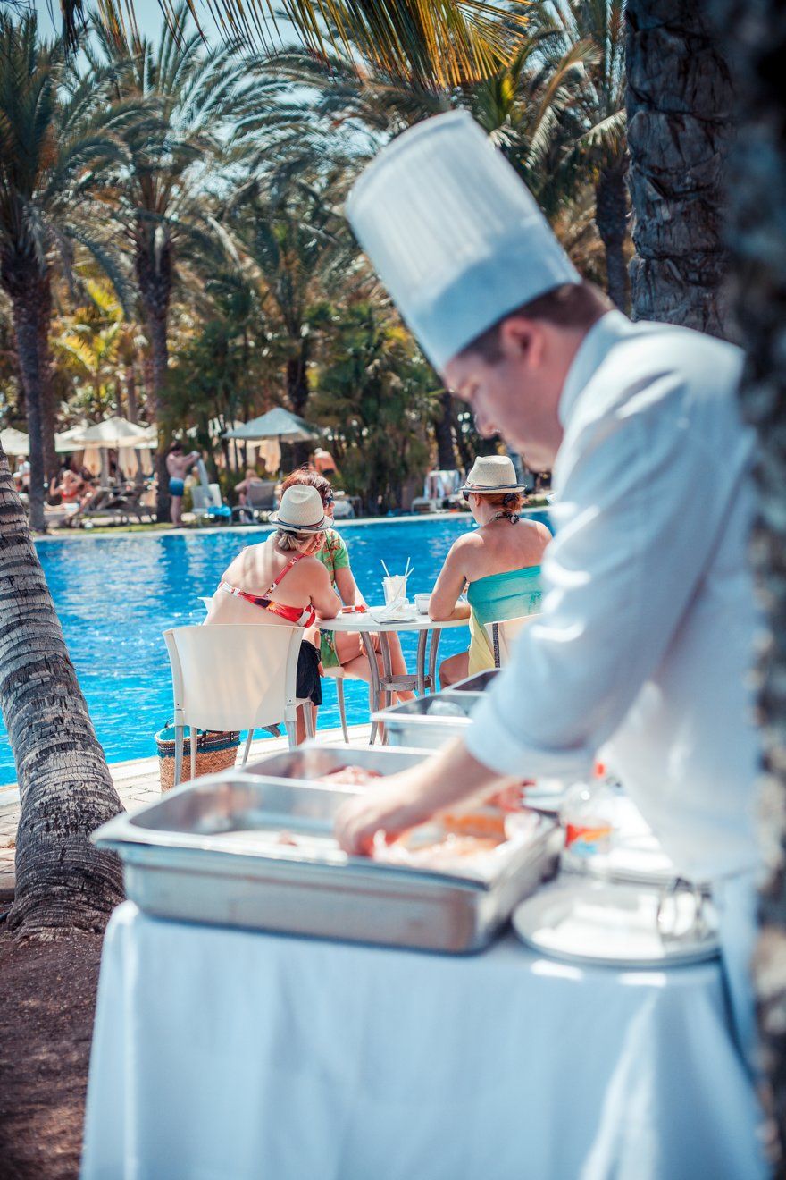 What are the prices in the Dominican Republic?