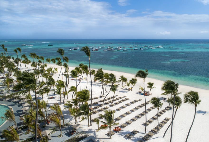 What’s the weather like in Punta Cana in August? Hotel Lopesan Costa