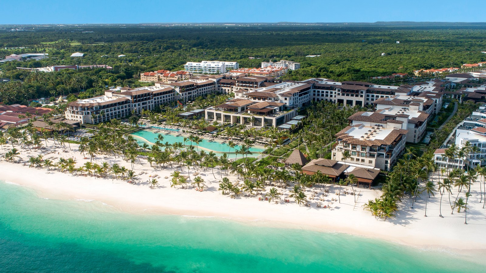 Vista desde arriba del resort Lopesan Costa Bávaro en Punta Cana