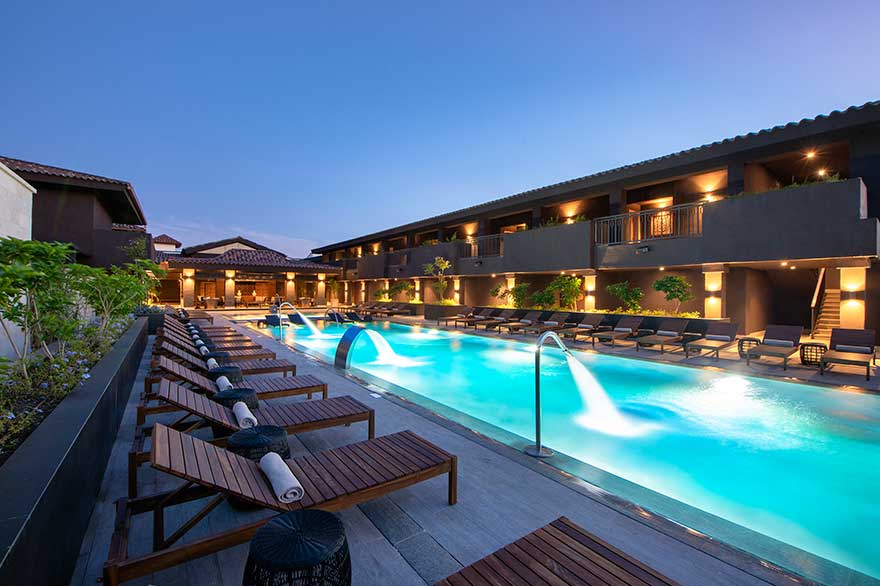 Pool am Boulevard mit Spa im Lopesan