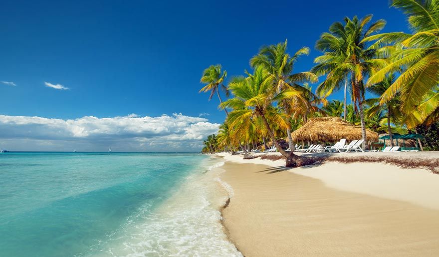 Shore of Playa Cosón during the day in Las Terrenas
