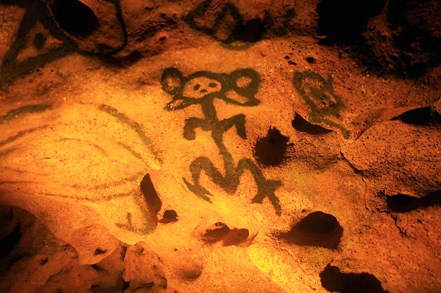Ancient drawings in the Cave of Wonders