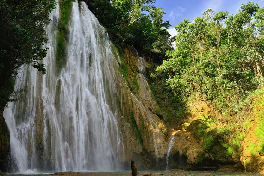 Wasserfall Salto del Limon in der Dominikanischen Republik Wasserfall Salto del Limon in der Dominikanischen Republik