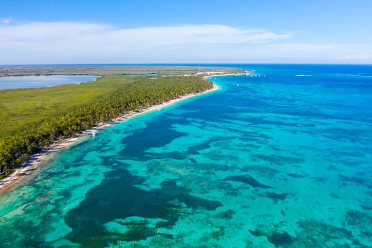 The Bávaro Lagoon, a Natural Paradise in Punta Cana Hotel Lopesan