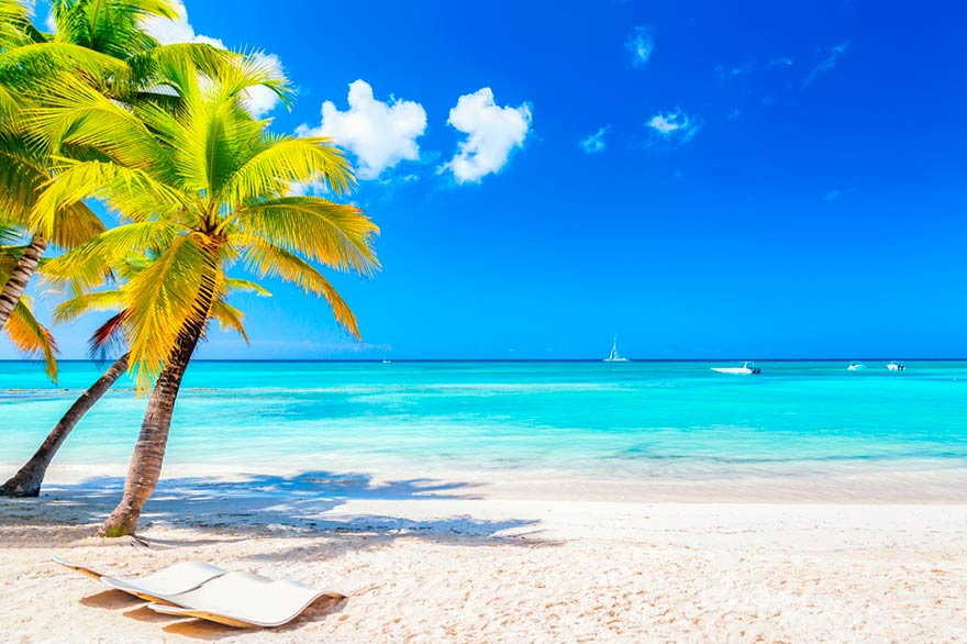 Plage de sable blanc sur l'île Saona – République dominicaine